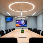 Instalacje AV w biurze międzynarodowej firmy FMCG – kompleksowe wdrożenie w Warszawie